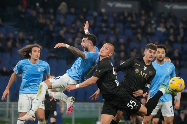 Lazio y Napoli empatan en la Serie A