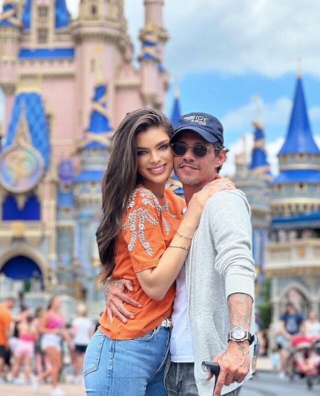 Marc Anthony compromete a su joven novia de 23 años