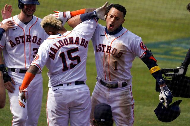 Astros pasan a la serie de campeonato de la Liga Americana