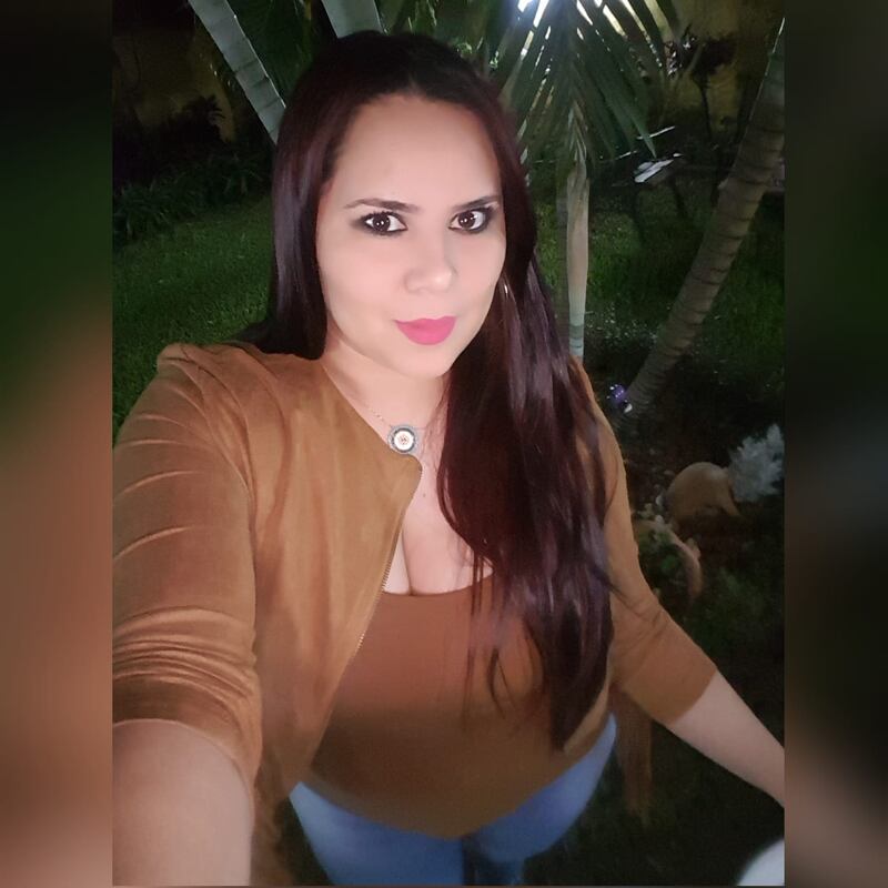 Redes sociales de Eli Ferreira