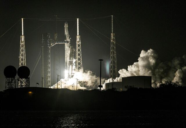 Despega con éxito la misión Crew-12 de relevo tras emergencia médica en la Estación Espacial Internacional