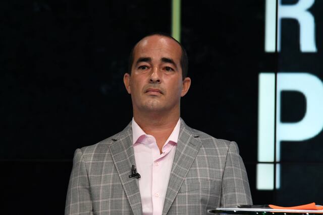 Retiran orden de asecho contra Eliezer Molina tras acuerdo con abogados de los suegros de Jenniffer González