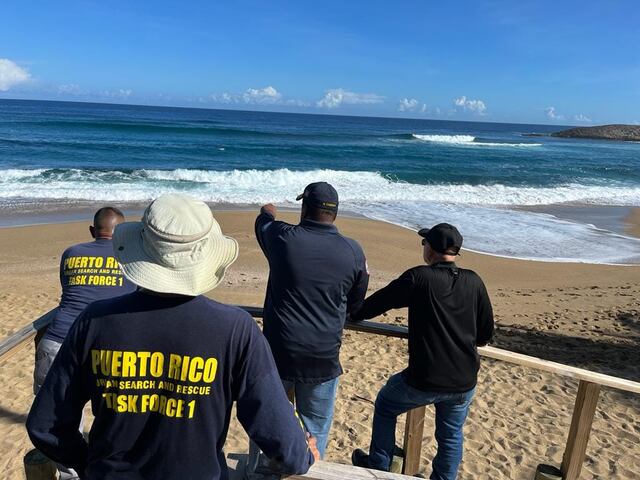 Continúa búsqueda menor de 13 años arrastrado por corrientes marinas en Isabela