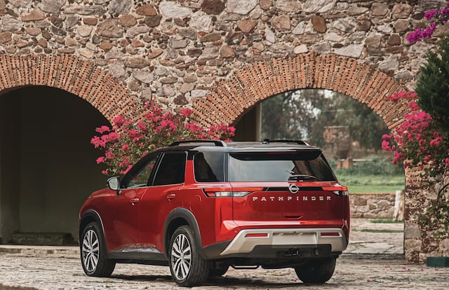 Nissan Pathfinder 2023: abre nuevos caminos