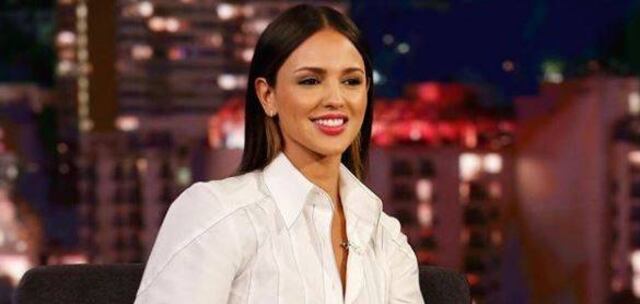 Así se ve Eiza González luego de quitarse sus implantes de senos