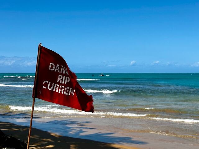 Hombre muere ahogado en playa de Humacao