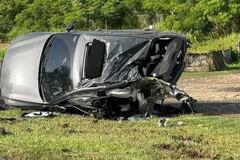 Hombre resulta herido tras volcarse en vehículo en Toa Baja