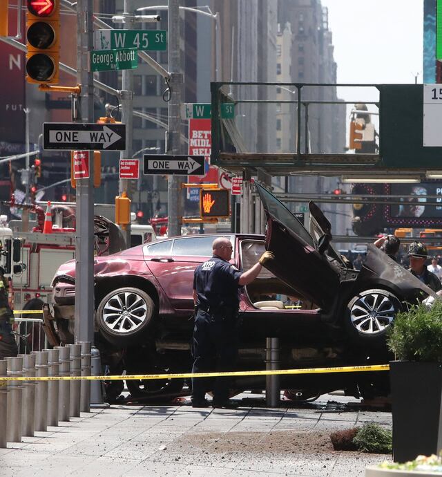 Identifican presunto responsable de accidente en Times Square