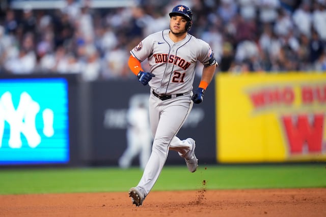 Astros batean cuatro jonrones en triunfo 9-7 sobre los Yanquis
