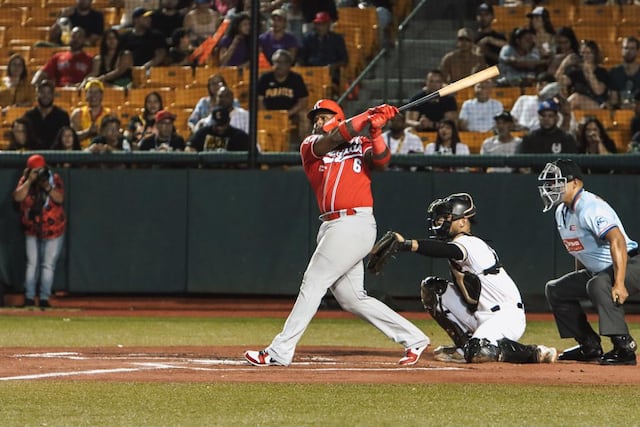 Criollos de Caguas toman delantera en la final de la pelota invernal contra Carolina