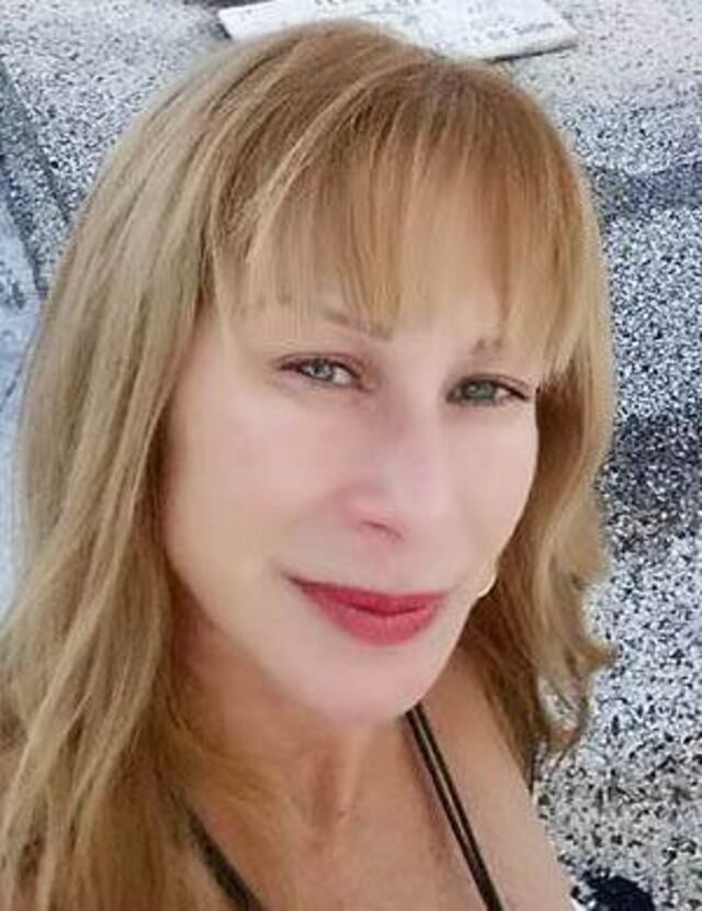 Puesta pal problema La Mami Sonya