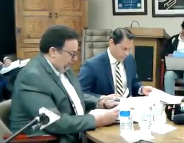 Carpeteo cibernético: Persecución del siglo XXI