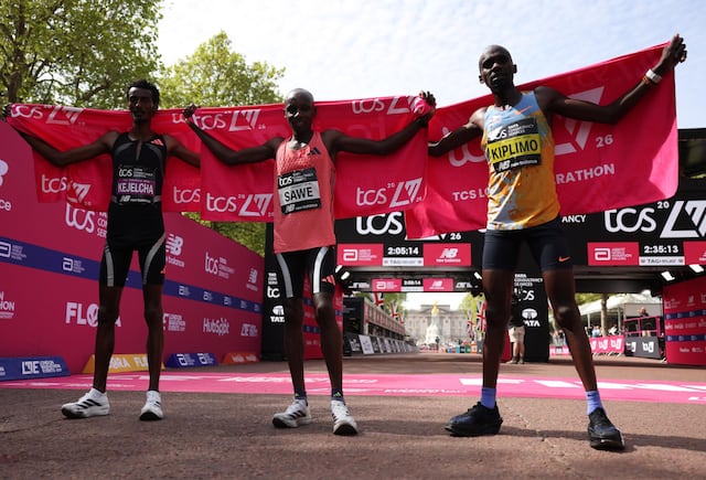 Kejelcha: “Lo que hice es maravilloso”, tras bajar de 2 horas en maratón