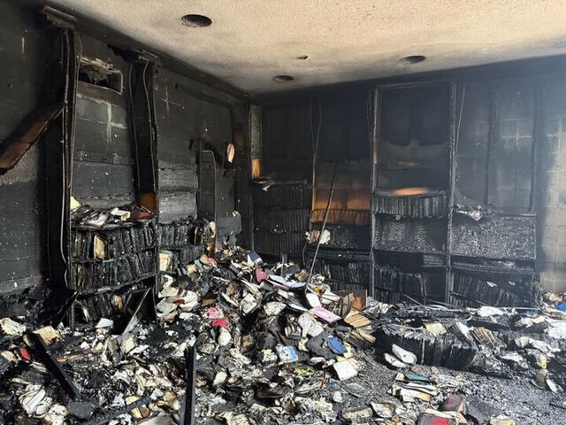 Detienen a sospechoso por incendio intencional en sinagoga de Mississippi