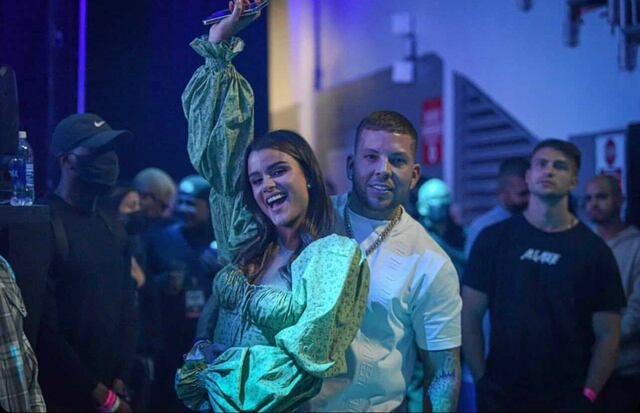 Se comprometen Clarissa Molina y Vicente Saavedra