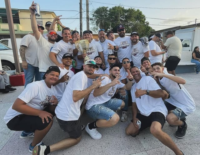 Titanes de Florida celebran en grande su segundo campeonato de la pelota Doble A