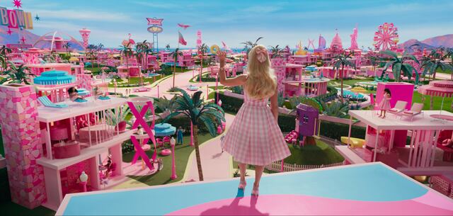 Barbie se convierte en la película más taquillera en la historia de Warner