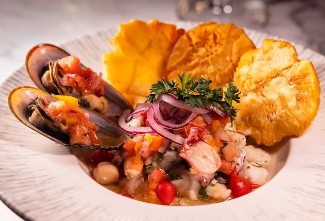 Costa Azul: creatividad y sabor en un rincón íntimo de Isla Verde