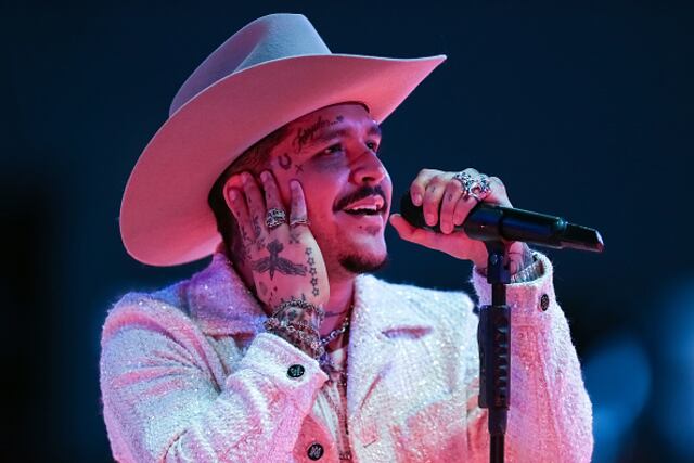 ¿Es verdad que Christian Nodal demandó a “La Rosa de Guadalupe”? Esto se sabe