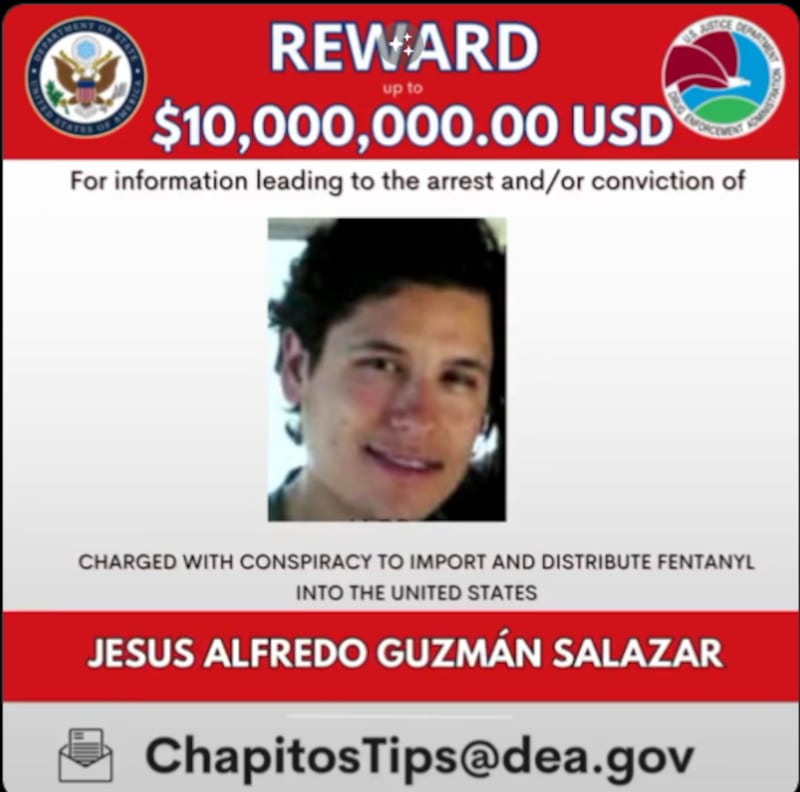 Recompensa por Jesús Alfredo Guzmán Salazar.