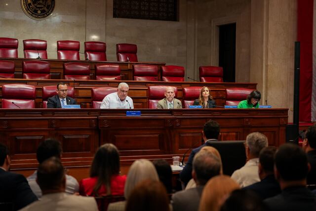 Senado evalúa nombramientos para secretario de Vivienda y Procuradora del Paciente