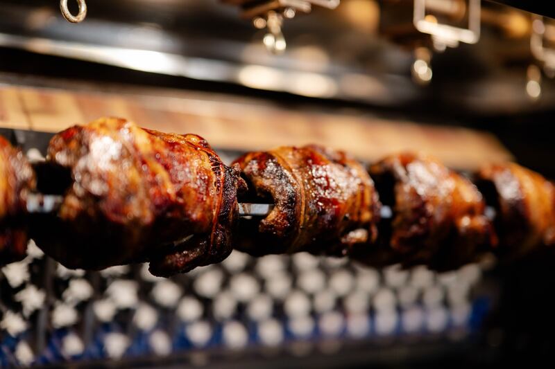 Rotisserie único en su clase en Puerto Rico, importado directamente desde Francia.