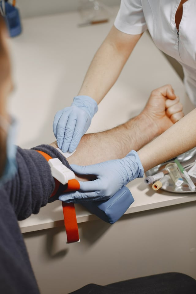 Invitan a las personas a donar sangre en el Banco de Sangre de Centro Médico