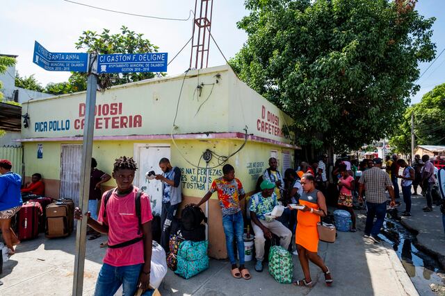 Dominicana cerrará fronteras con Haití debido a disputa por un río