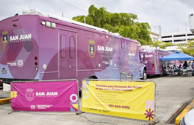 De atleta becado a reconstruir su vida: programa municipal transforma vida de joven que vivió en la calle en San Juan