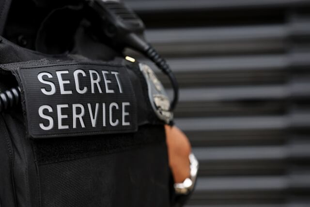 Dos hermanos de “Georgie” Navarro son arrestados en operativo federal