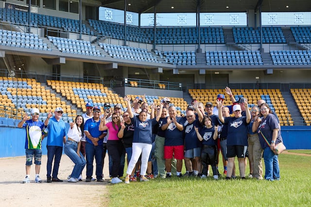 Federación de Béisbol de Puerto Rico regala amor y deporte a personas con discapacidad intelectual