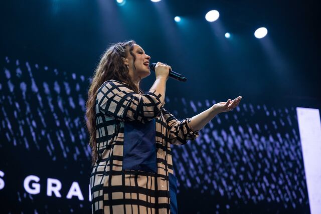 Colectivo de música sacra se presenta ante miles de personas en el Coliseo de Puerto Rico