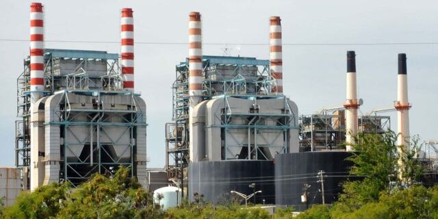 Toma forma Comisión Reguladora de Energía