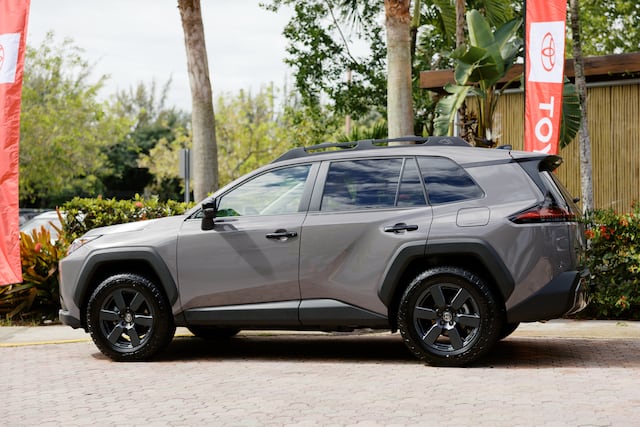 Toyota lanza en Puerto Rico la nueva RAV4 2026, ahora completamente híbrida