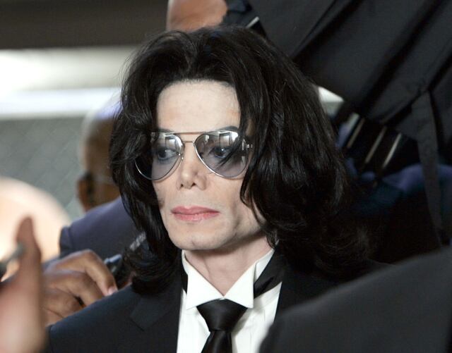 Concluye disputa legal por alegadas pertenencias robadas a Michael Jackson