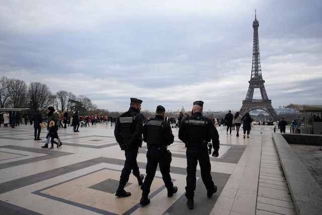 Europa enfrenta “enorme riesgo de ataque terrorista” durante fiestas navideñas