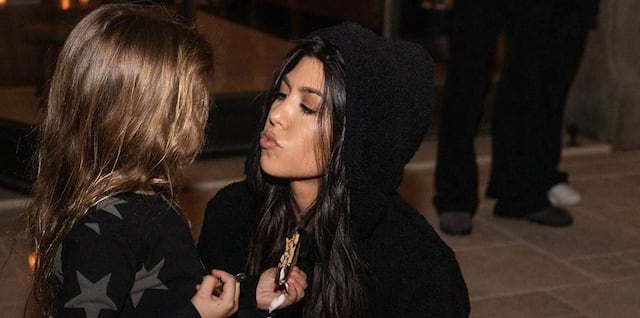 Kourtney Kardashian rapa el cabello a su hijo después de lucir una larga melena por años