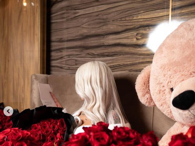 Yailín causa revuelo en las redes tras mostrar sorpresa de San Valentín