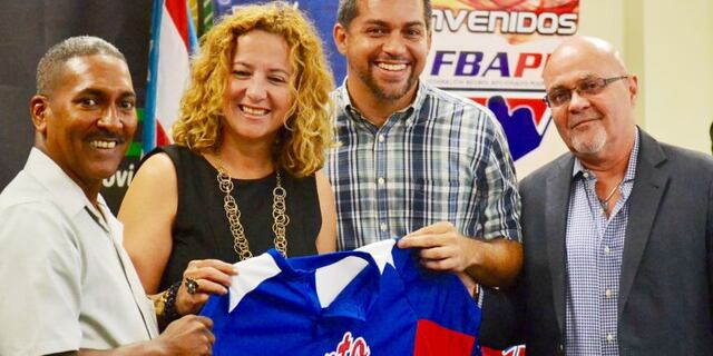 Presentan selecciones que participarán en Toronto 2015