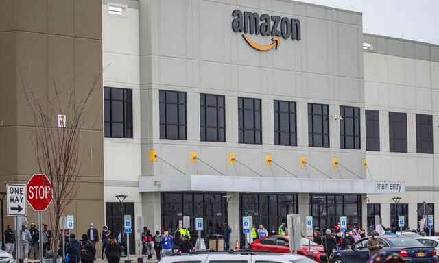 Estado de Nueva York demanda a Amazon