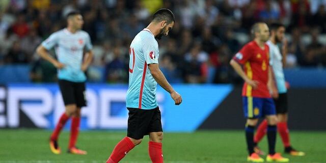 Turquía vuelve a dejar fuera de la selección a su gran figura