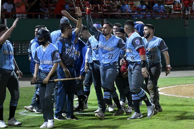 Hormigueros avanza a las semifinales de la pelota Doble A