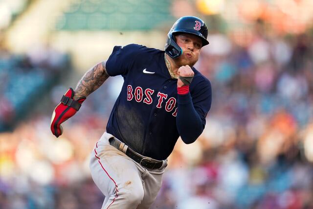 Red Sox cambian al receptor boricua Christian Vázquez a los Astros