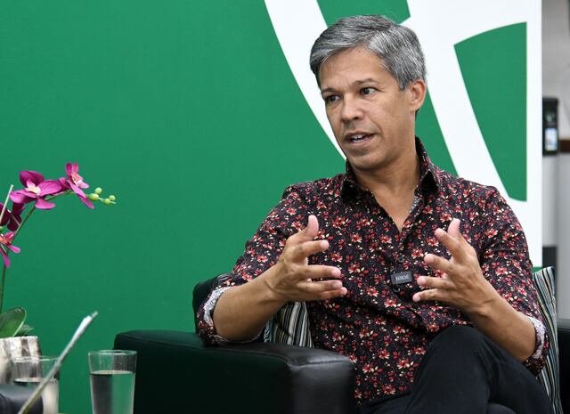 Federación LGBTQ+ pide a la gobernadora que vete los proyectos del Senado 1 y 350