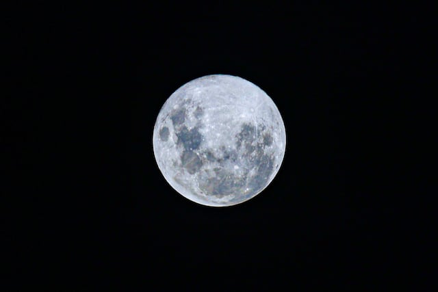 La Luna tuvo un campo magnético intenso, pero por poco tiempo, según estudio