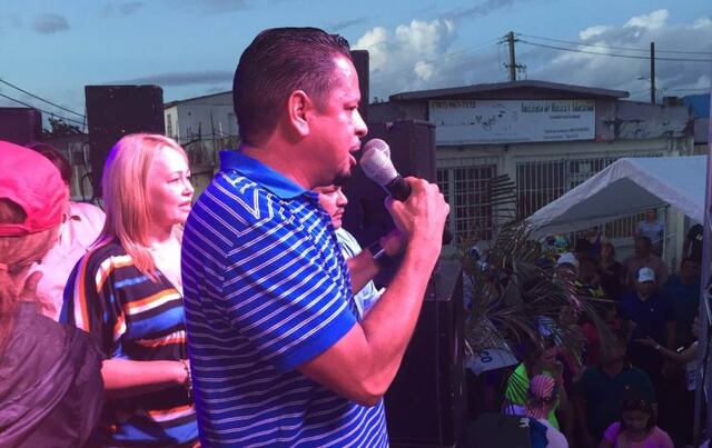 Rosselló Nevares intensifica campaña