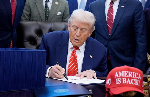 Jueza bloquea de forma permanente informe sobre caso de documentos clasificados de Trump