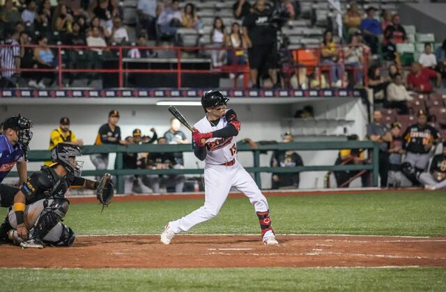 Leones pierden con los Gigantes en la acción sabatina del béisbol invernal