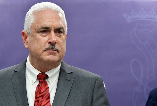 Thomas Rivera Schatz contesta “advertencia” del secretario de Hacienda