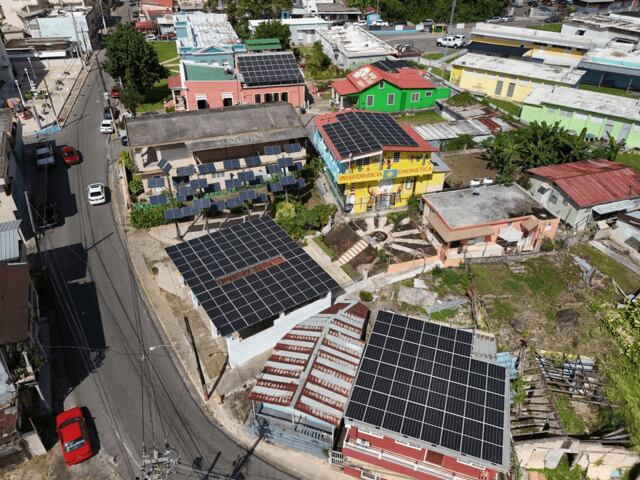 Casa Pueblo inaugura la Plaza de la Independencia Energética en Adjuntas